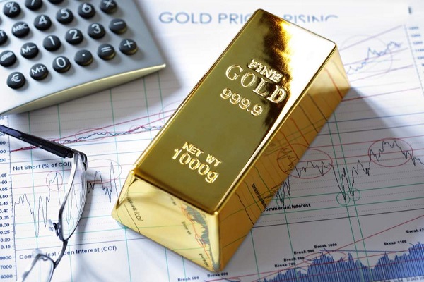 Qué o quién determina el precio del oro